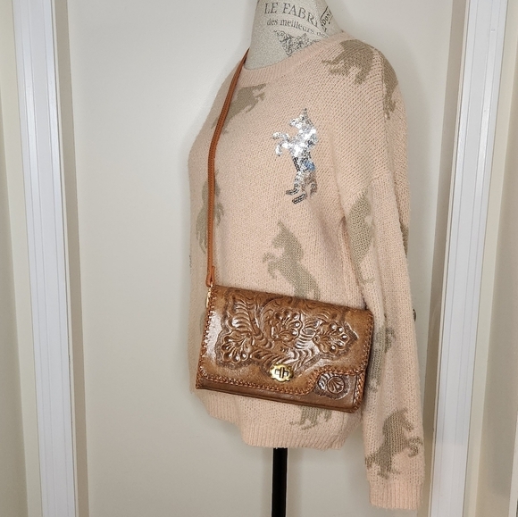 70s Reversible Handtooled Leather Purse - Picture 2 of 16